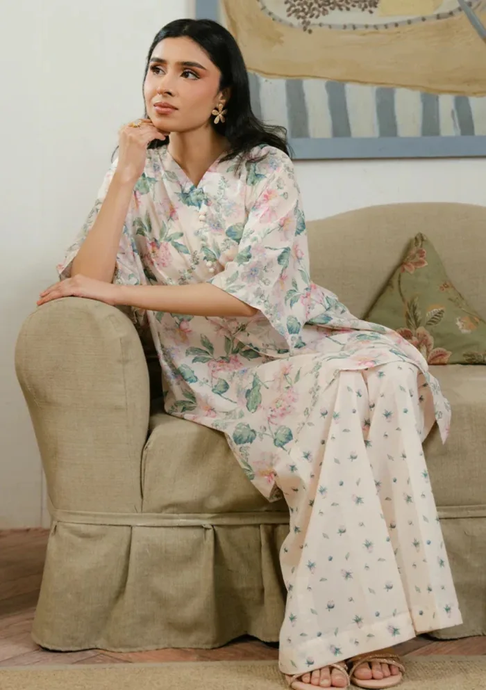 Cross Stitch CSD25 15 White Ornate Daily Wear Luxury Lawn Collection - Image 4