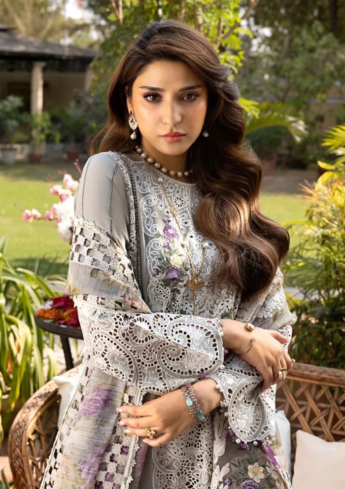 Elaf Premium ELM 05 Ramsha Luxury Lawn 25 Collection - Image 3