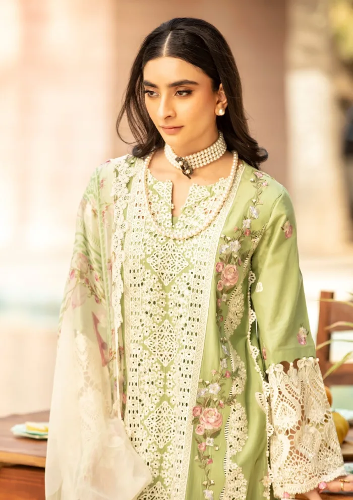 Elaf Premium ELM 08 Fizzah Luxury Lawn 25 Collection - Image 3