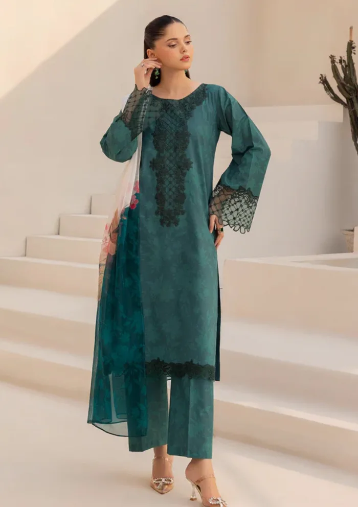 Esra DEP25 01 Dastaan Luxury Lawn Collection - Image 4