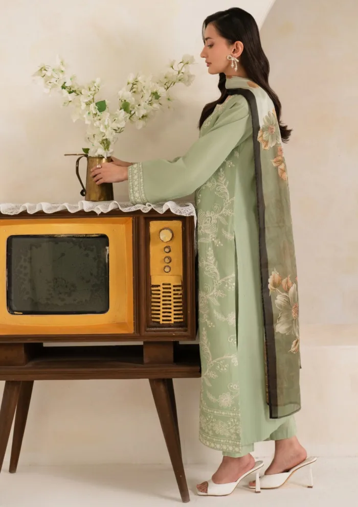 Esra EM25 04 Mizaj Luxury Lawn Collection - Image 2