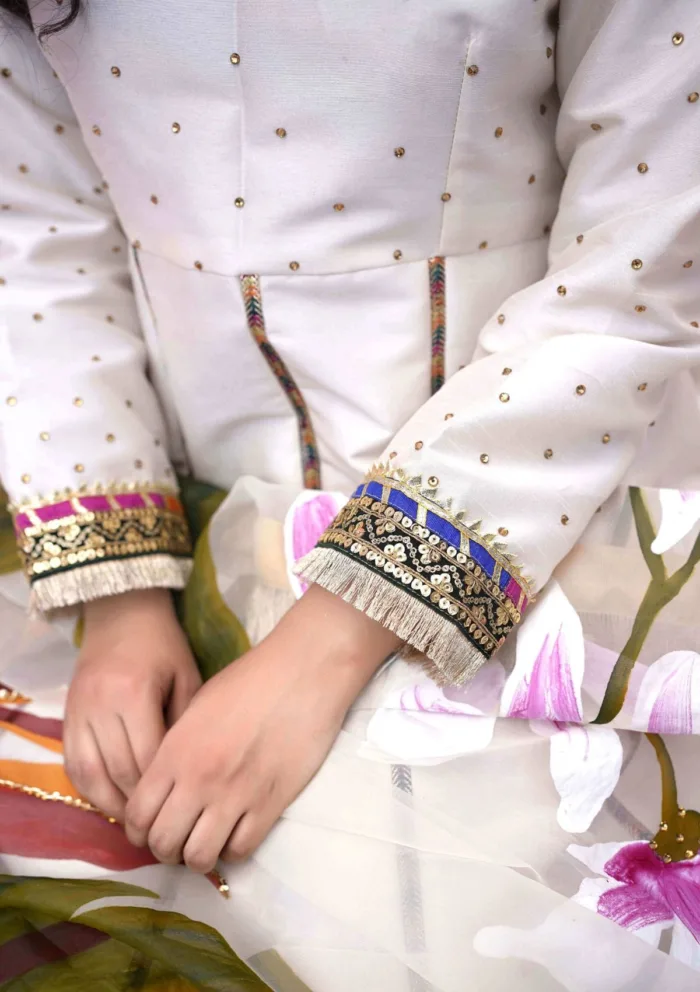 Flores F 03 OFF WHITE Raw Silk Luxury Lawn Collection - Image 5