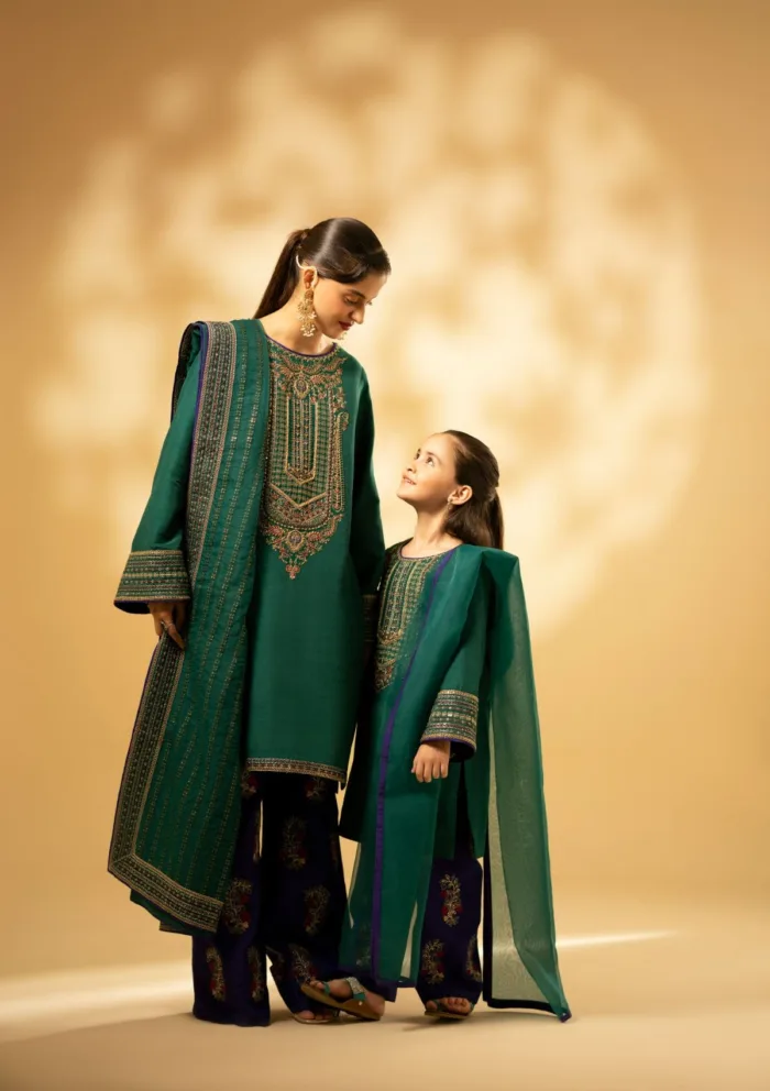 Fozia Khalid Emerald Craftsmanship D 01 Silk Edit Luxury Lawn Collection - Image 4