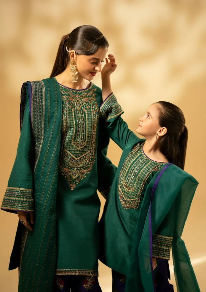 Fozia Khalid Emerald Craftsmanship D 01 Silk Edit Luxury Lawn Collection - Image 5
