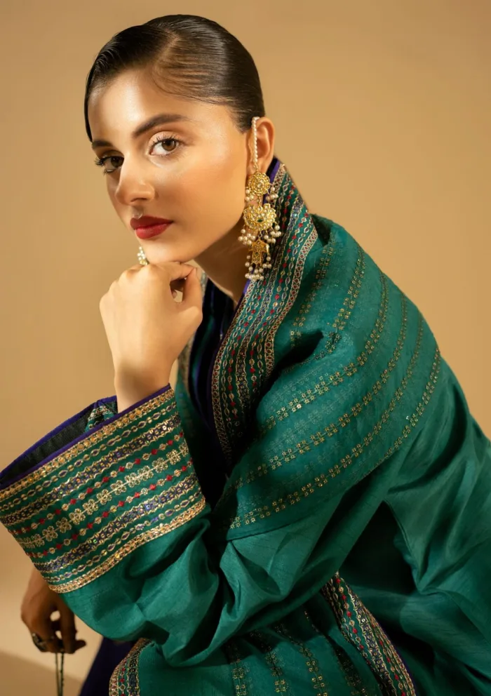 Fozia Khalid Emerald Craftsmanship D 01 Silk Edit Luxury Lawn Collection - Image 9