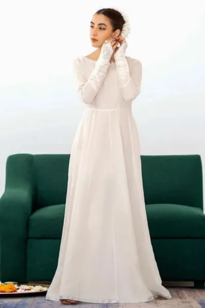 Fozia Khalid FS24 02 Ava