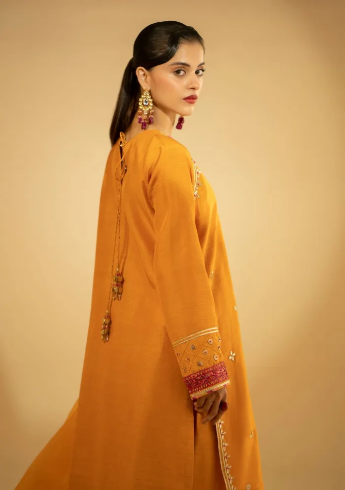 Fozia Khalid Luxe Amber D 05 Silk Edit Luxury Lawn Collection - Image 4