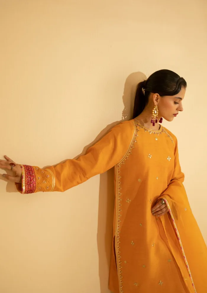 Fozia Khalid Luxe Amber D 05 Silk Edit Luxury Lawn Collection - Image 6