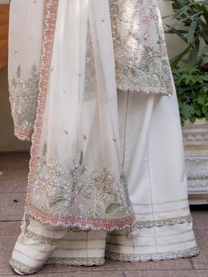 Fozia Khalid Mah e Kaamil Vasl e Yaar Luxury Lawn Collection - Image 5