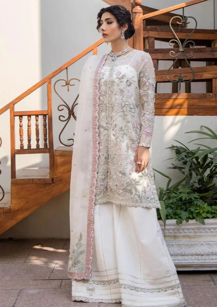 Fozia Khalid Mah e Kaamil