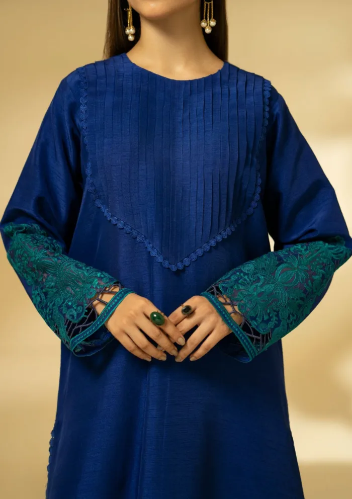 Fozia Khalid Sapphire Elegance D 10 Silk Edit Luxury Lawn Collection - Image 4