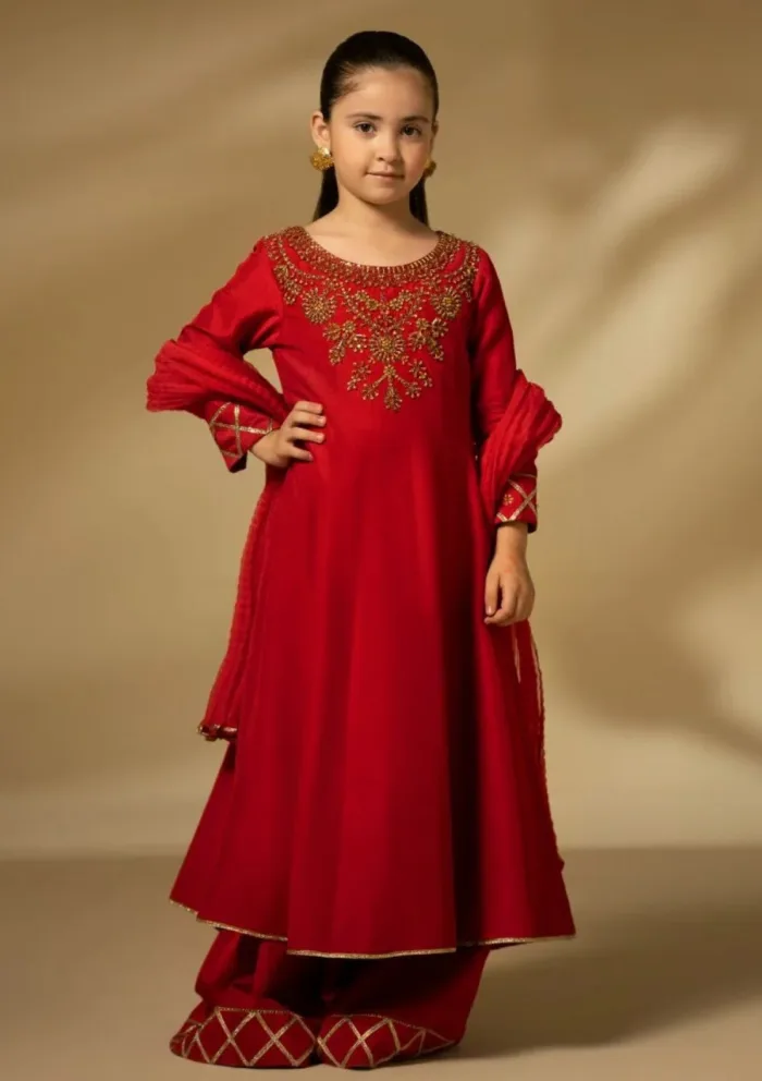 Fozia Khalid Scarlet Dynasty