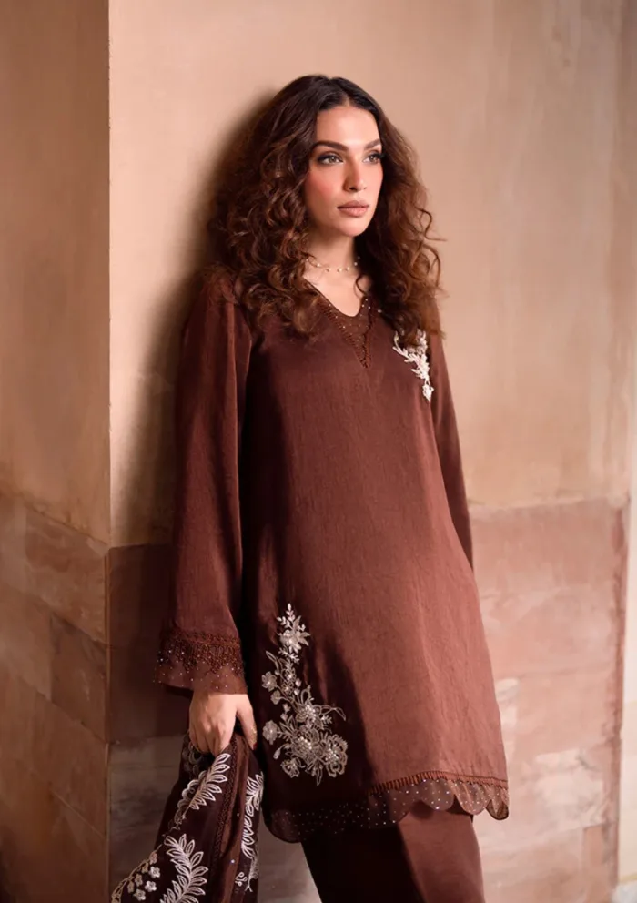 Fozia Khalid Silk Volume IV Raniya Kahani Luxury Lawn Collection - Image 4