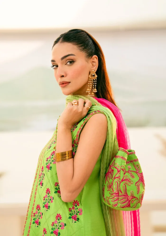 Fozia Khalid Soraya Zebaish Luxury Lawn Collection - Image 4