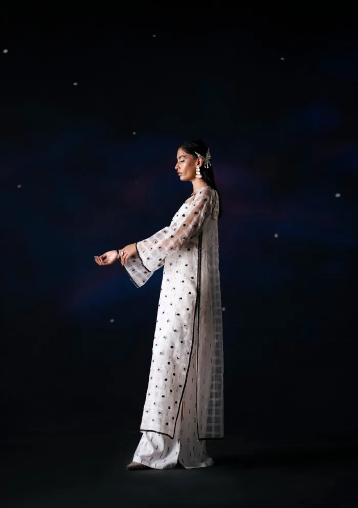 Fozia Khalid Valeria Stardust Luxe 24 Luxury Lawn Collection - Image 3