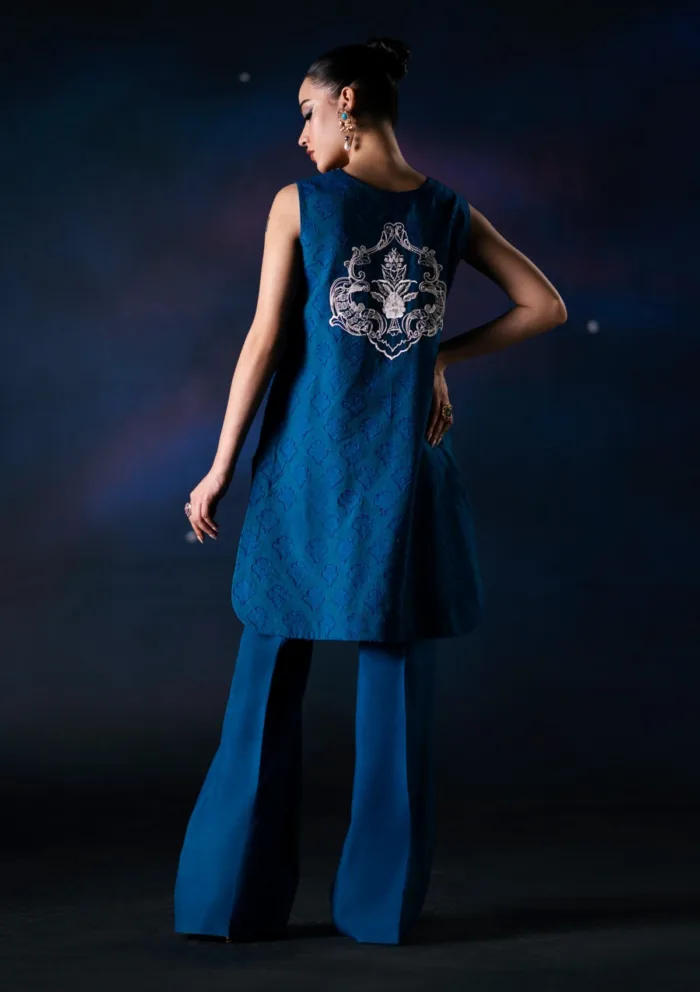 Fozia Khalid Vega Stardust Luxe 24 Luxury Lawn Collection - Image 4