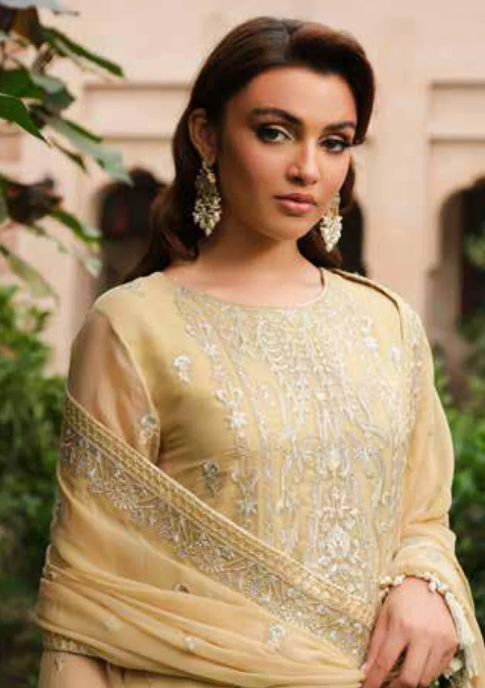 Freesia Premium FW 40037 Mahasti Emira 25 Luxury Lawn Collection - Image 3