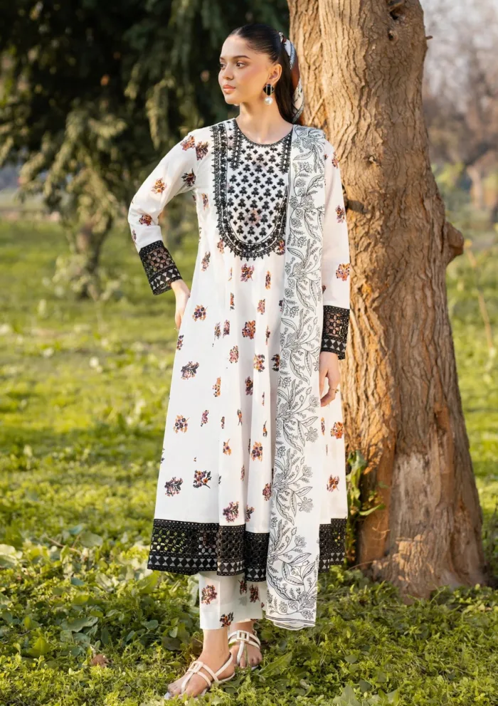 Garnet Clothing Camelia Dawn