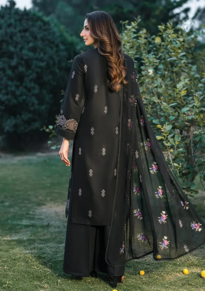 Garnet Clothing Moonlight Zahra 25 Luxury Lawn Collection - Image 2