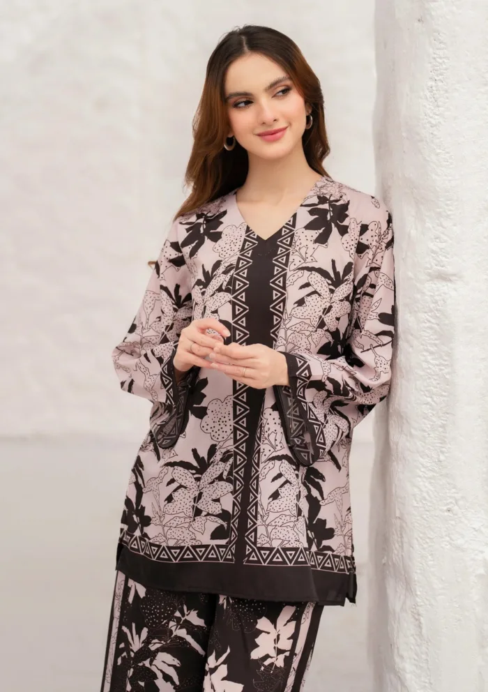 Garnet Clothing Nia Tropic Ophelia Luxury Lawn Collection - Image 4