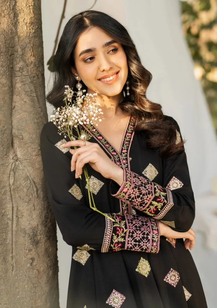 Garnet Clothing Shadow Rose Floral Soiree Luxury Lawn Collection - Image 2