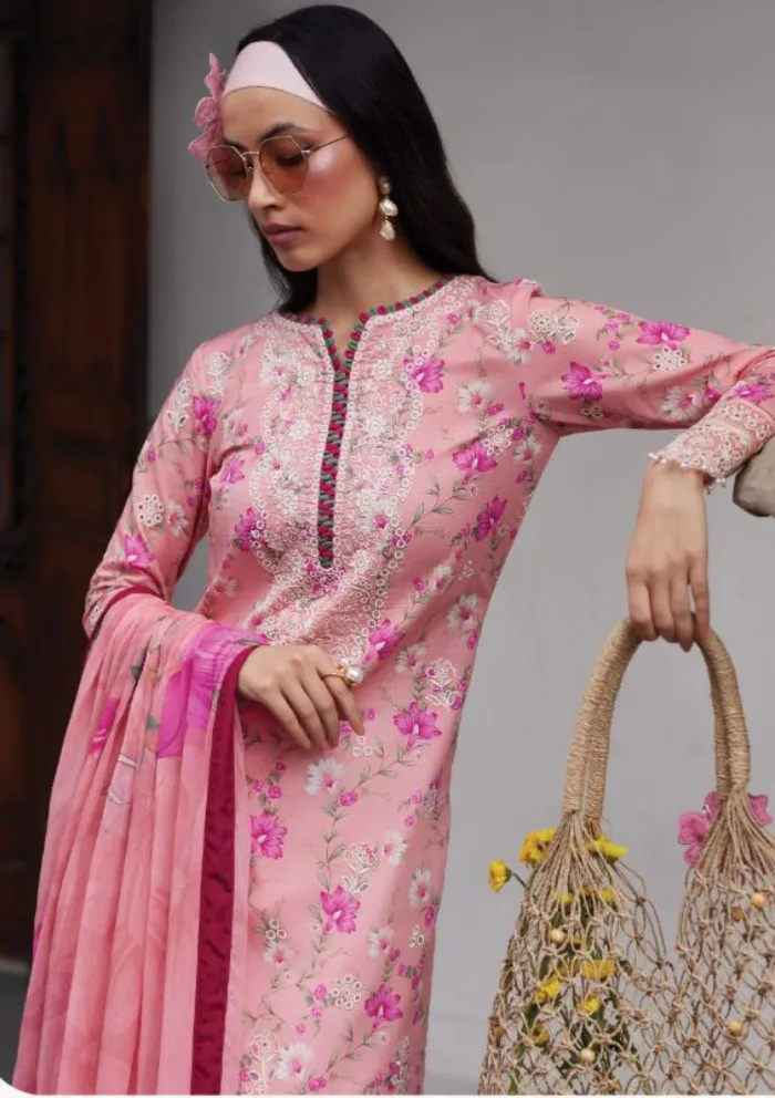 Gulaal GVL25 10 Mila Volume I Luxury Lawn Collection - Image 3