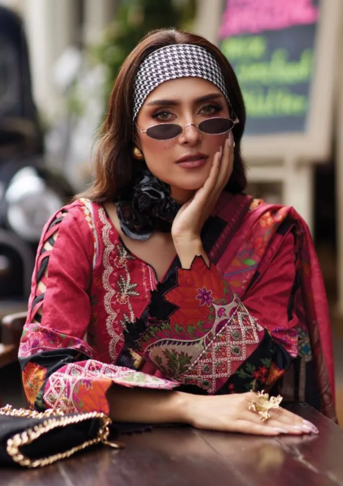 Gulaal GVL25 11 Amelia Volume I Luxury Lawn Collection - Image 3