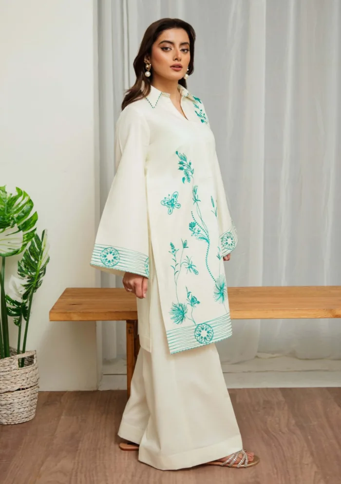 Humdum HA 02 Ayra 25 Luxury Lawn Collection - Image 2