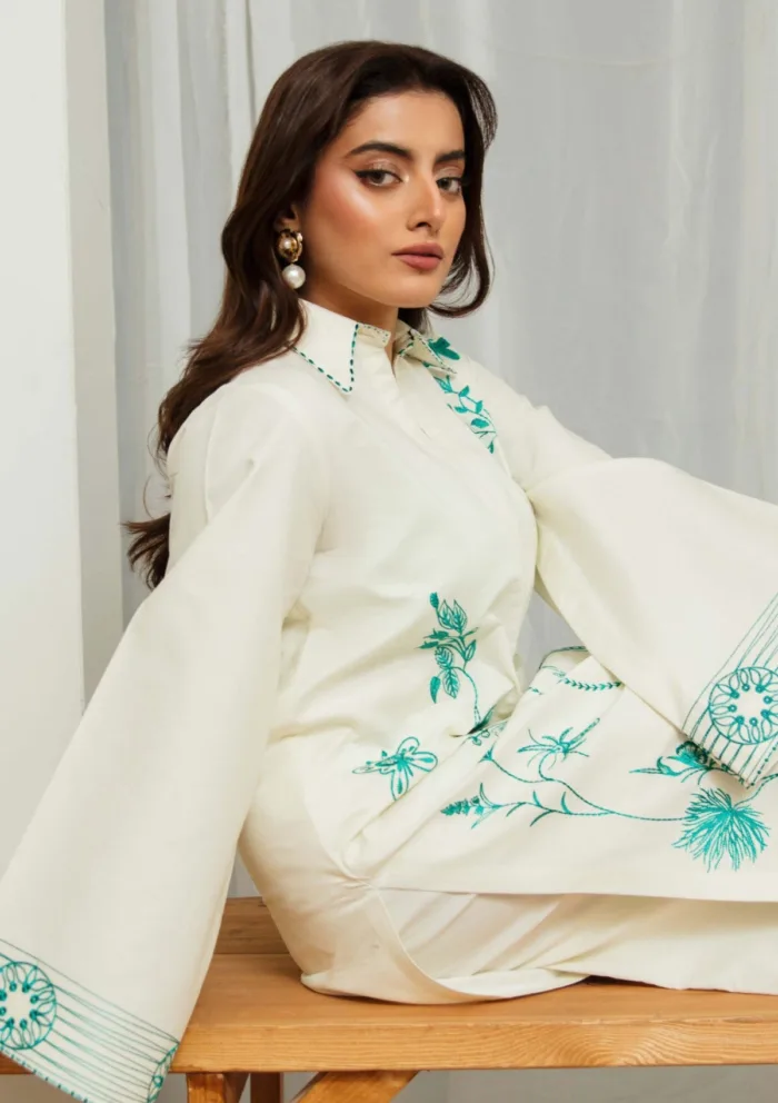Humdum HA 02 Ayra 25 Luxury Lawn Collection - Image 3