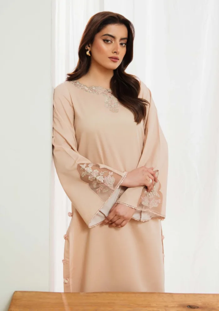 Humdum HA 04 Ayra 25 Luxury Lawn Collection - Image 3