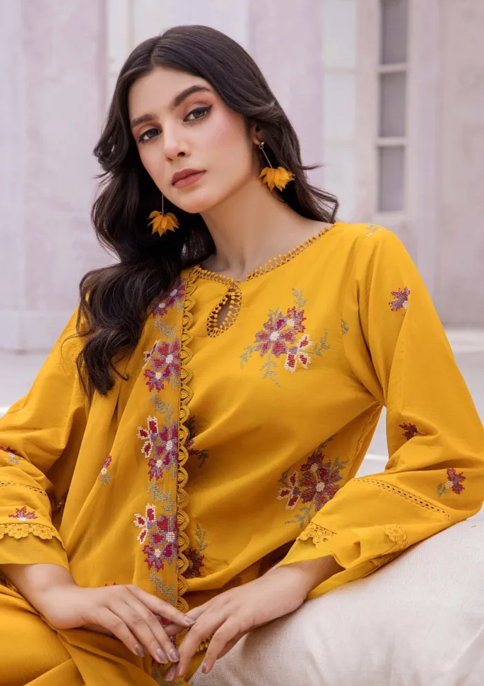 Humdum HL25 07 Lilly Luxury Lawn Collection - Image 4