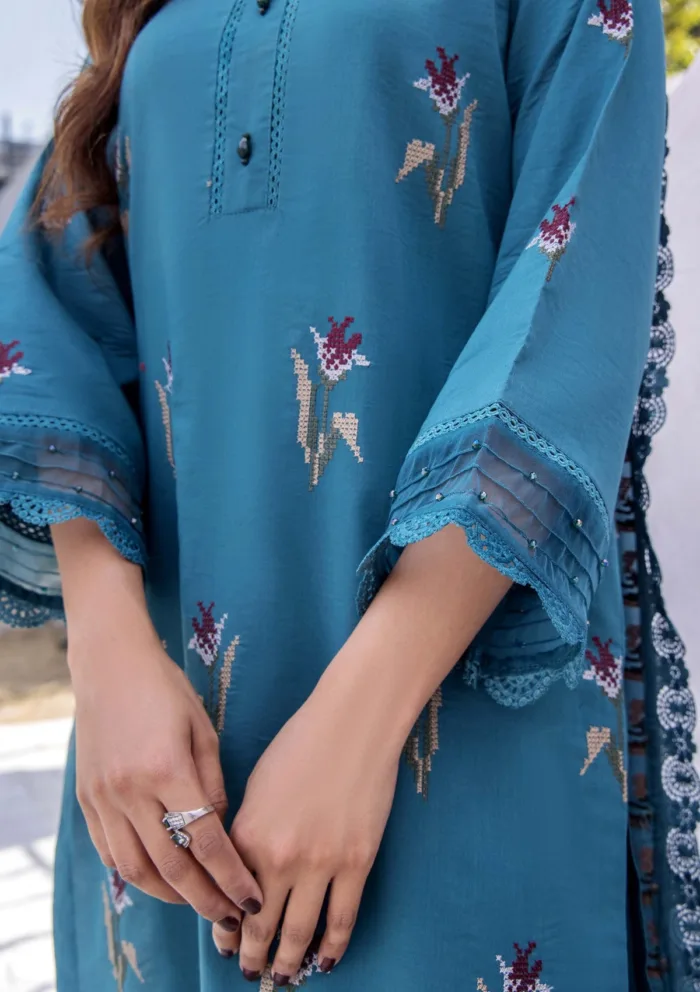 Humdum HL25 08 Lilly Luxury Lawn Collection - Image 4