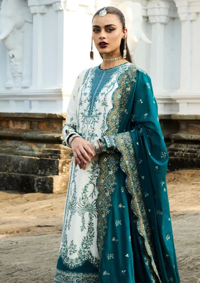Hussain Rehar Veil Luxury Lawn 25 Collection - Image 4