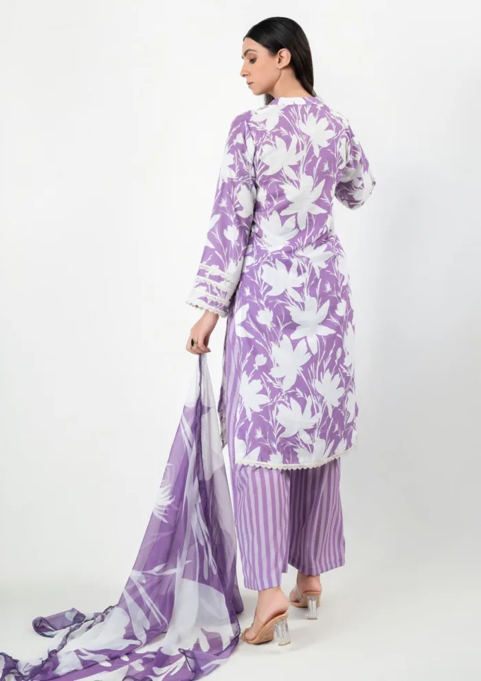 Imran Aftab Unstitched IU25 02 Luxury Lawn Collection - Image 2