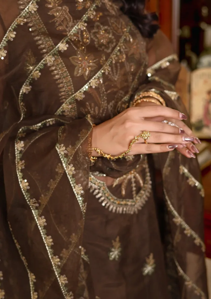 Imran Ramzan Ir 10 Afreen Rubaru Luxury Lawn Collection - Image 3