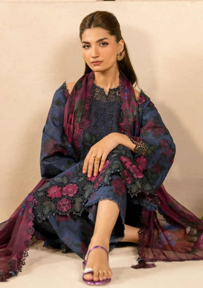 Iznik Eid Edit 25 EFL 12 Festive Luxury Lawn Collection - Image 3