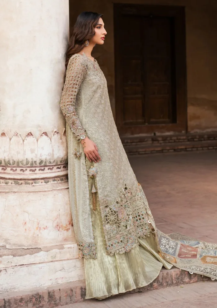 Iznik ILC 02 Luxury Chiffon 25 Luxury Lawn Collection - Image 3