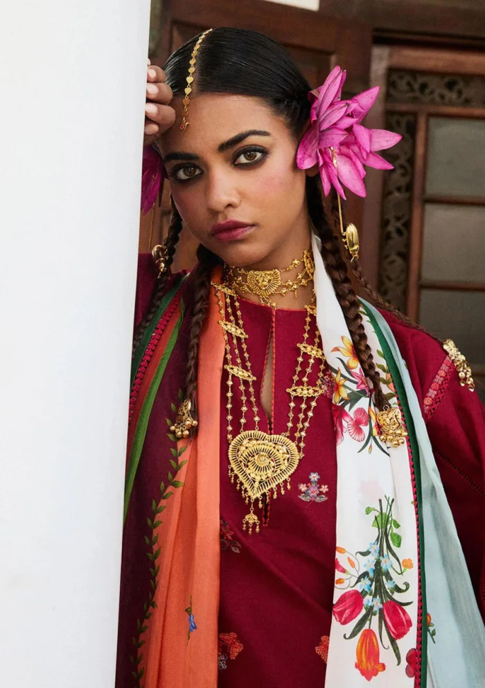 Jugnu by Hussain Rehar Kunar Spring Summer 25 Luxury Lawn Collection - Image 4