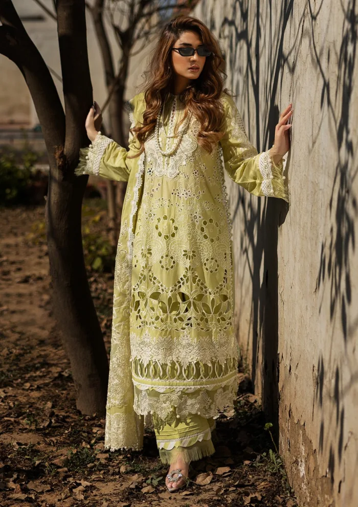 Kahf Premium KLR 08 Amelia Luxury Lawn 25 Collection - Image 4