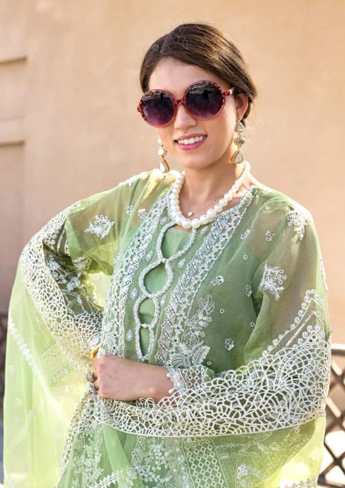 Kara KK24 01 Meadow Delight Kamdani Luxury Lawn Collection - Image 2