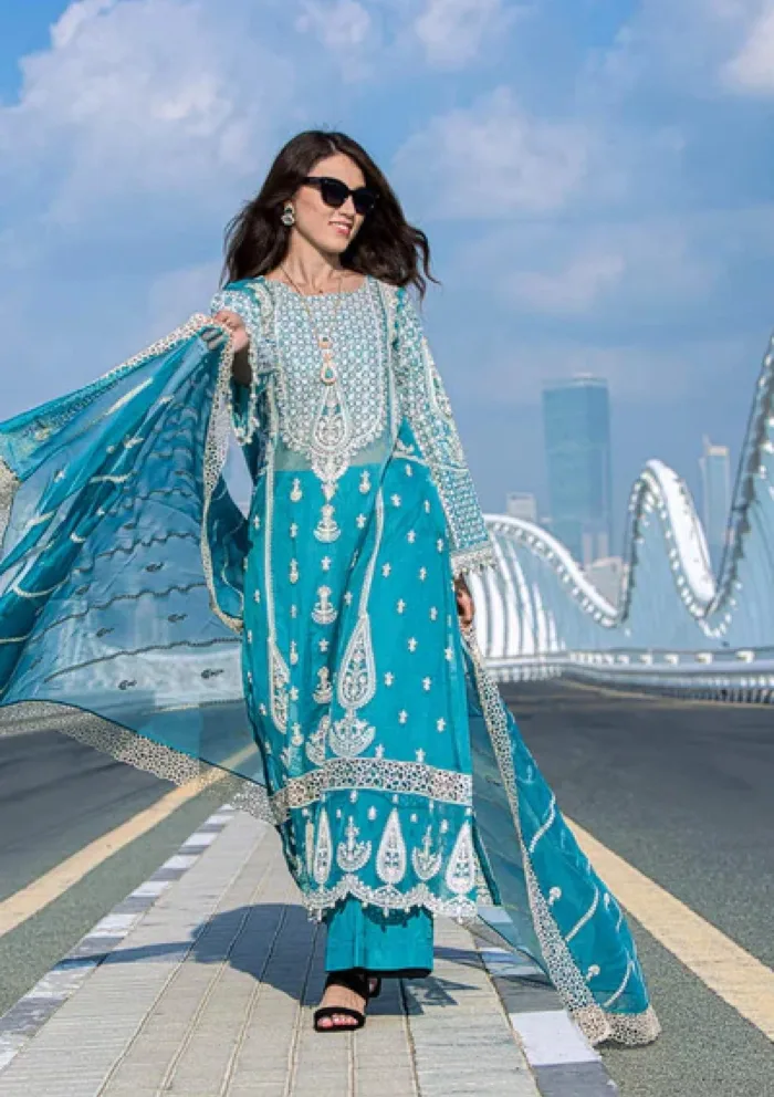 Kara KK24 06 Zephyr Hues Kamdani Luxury Lawn Collection - Image 3