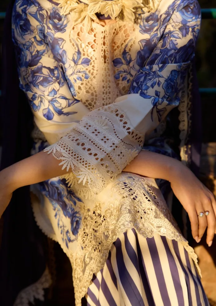 MM Manara VF 11 DUR E FISHAN Vintage Flora 25 Luxury Lawn Collection - Image 4
