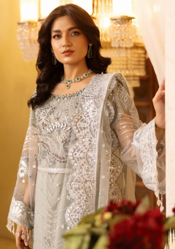 Mah'e Rooh MM 2011 Man Mayal Luxury Lawn Collection - Image 2