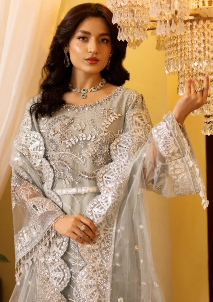 Mah'e Rooh MM 2011 Man Mayal Luxury Lawn Collection - Image 3