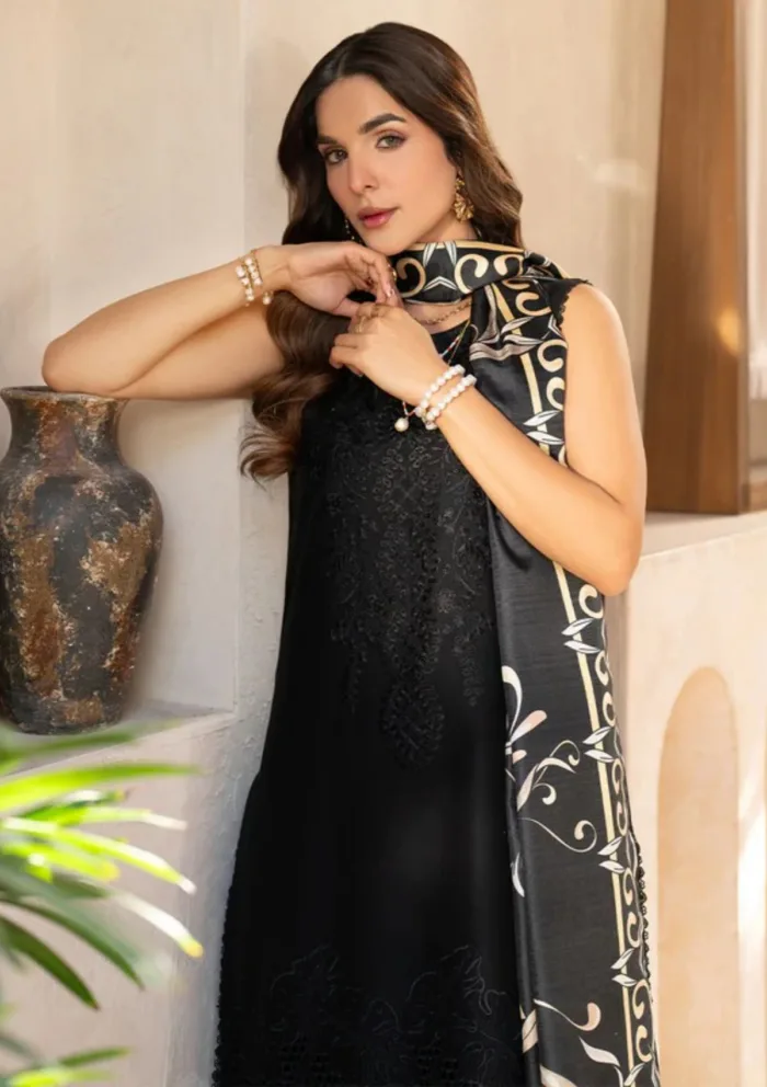 Mahnur D 03A Stella 2025 Luxury Lawn Collection - Image 5