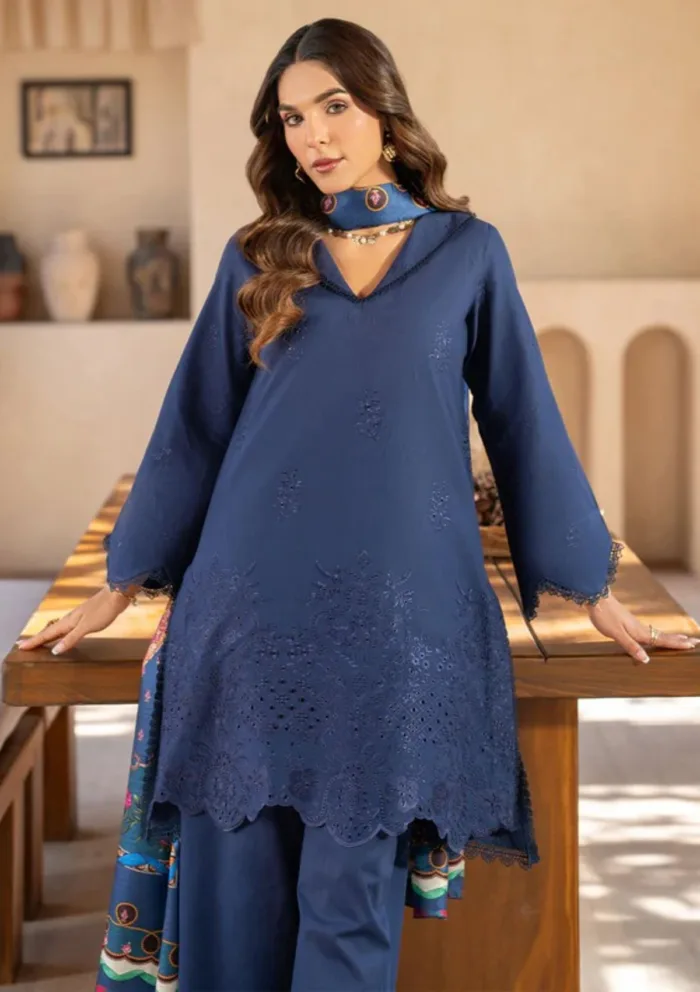 Mahnur D 04A Stella 2025 Luxury Lawn Collection - Image 5