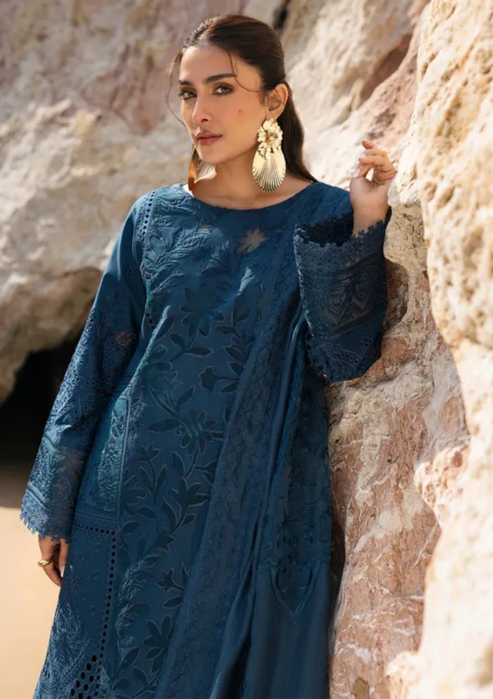 Mahnur D 3A Iris Sirene Luxury 25 Lawn Collection - Image 4