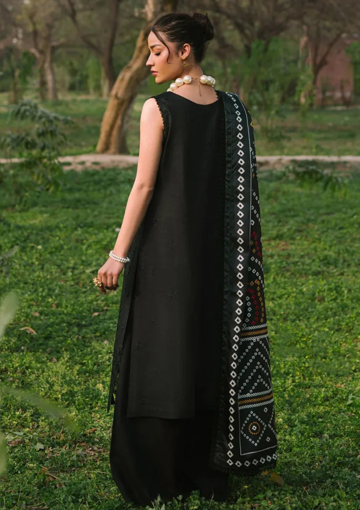 Mahnur Luxury 25 D 01 A Zoe Dahlia Lawn Collection - Image 2