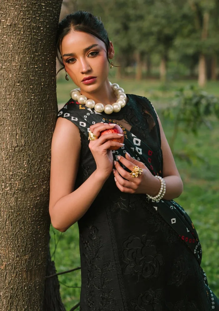 Mahnur Luxury 25 D 01 A Zoe Dahlia Lawn Collection - Image 3