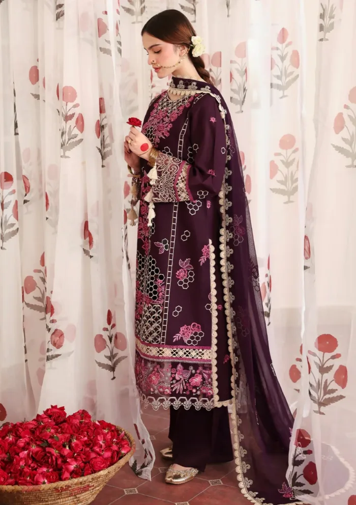 Mahnur MA25 05 Narina Aangan Luxury Lawn Collection - Image 5